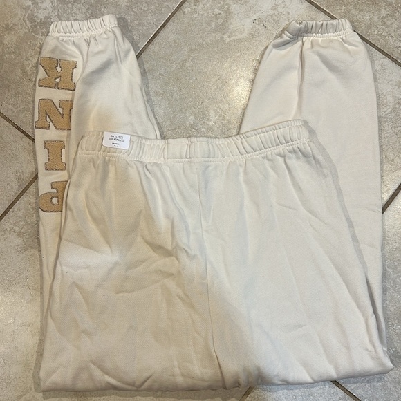 NWT! Victoria’s Secret Pink Ivy Fleece Relaxed Campus Joggers Sweatpants L - Picture 7 of 7